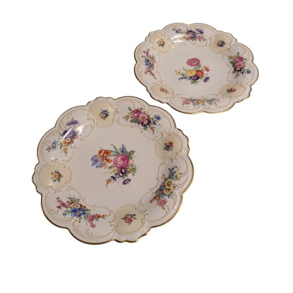 Bavaria Tirschenreuth Germany Floral Scalloped Porcelain Plates Pair set of 2 - Picture 7 of 16